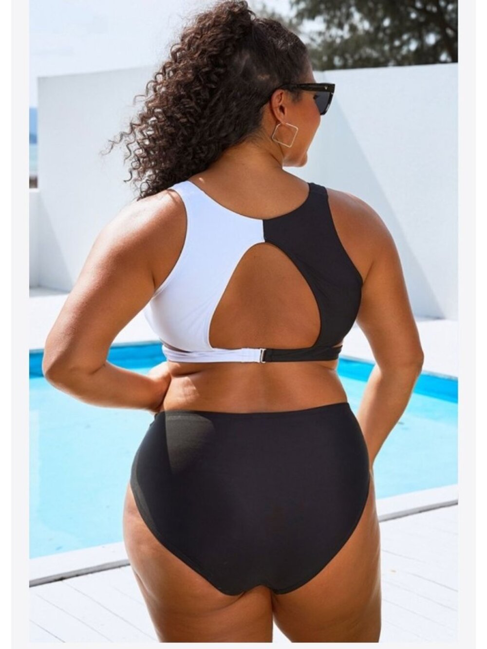 Meet Curve 2XL Black & White Colorblock Swimsuit Set Two-Piece Bikini NWT - Picture 2 of 5
